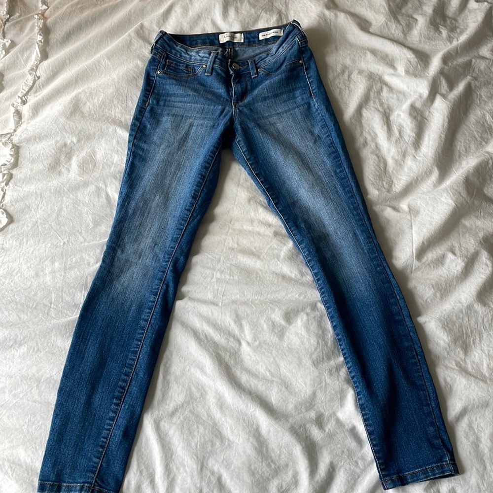 Jessica Simpson super skinny